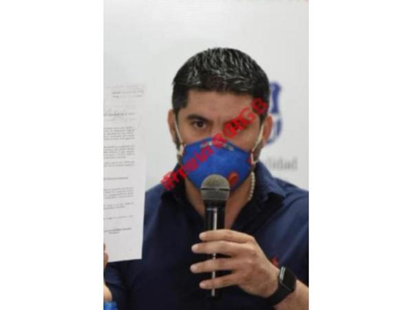 Nenecho ahora dice que se candidatará a la intendencia