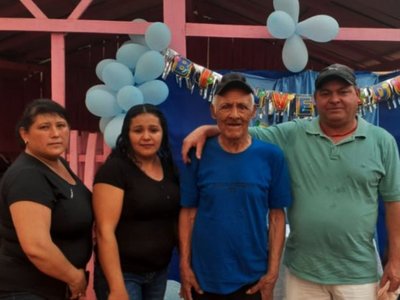 Encuentro luego de 50 años de padre e hijo en Caaguazú