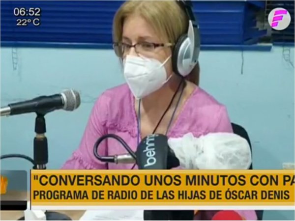 "Conversando unos minutos con papá", el espacio en radio de hijas de Óscar Denis