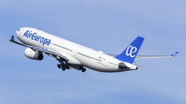 HOY / Valoran apertura de aeropuerto, pero creen que protocolo impedirá recuperación económica