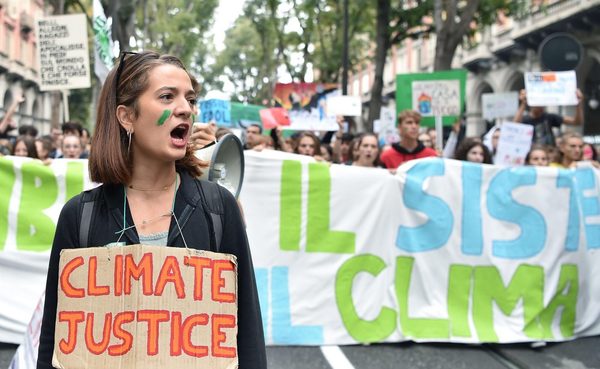 Los jóvenes italianos protestan en las calles por la emergencia climática » Ñanduti