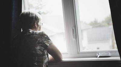 Duelo y aislamiento: dos elementos de la pandemia que impactan en la salud mental