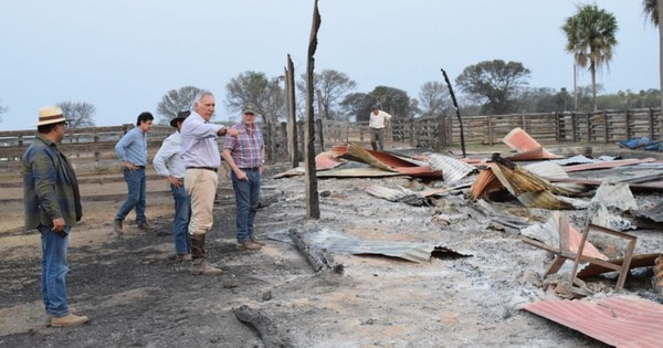La Nación / Autoridades del MAG verifican secuelas de los incendios forestales en el Chaco