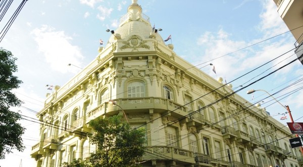 Próxima semana se conocerá al nuevo ministro de Hacienda