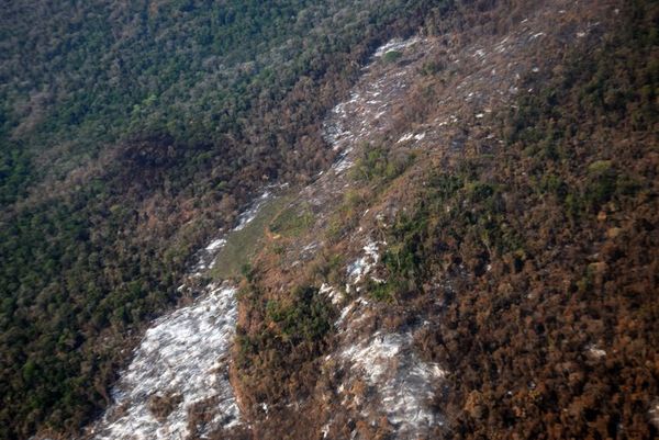 Se registran más de 1.500 focos de calor, y son cien más que ayer - Nacionales - ABC Color