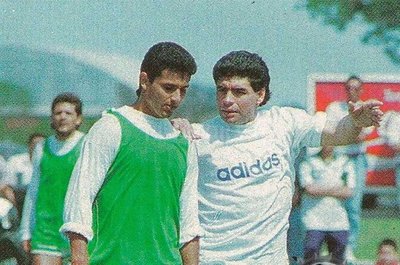 26 años del debut de Maradona como DT | OnLivePy
