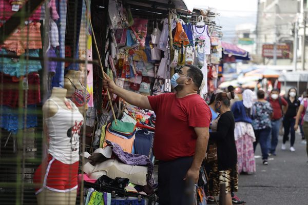 El Banco Mundial prevé una caída del 7,9 % de la economía de Latinoamérica en 2020 - MarketData