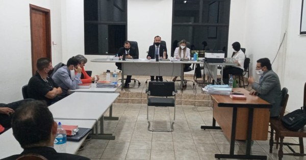 La Nación / Condenan a 18 años de prisión a policía por homicidio y narcotráfico