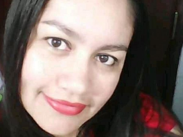 Autopsia revela que pareja de policía falleció por asfixia