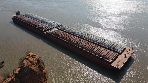 Crónica / Barcazas ya no llegan hasta el puerto de Asu