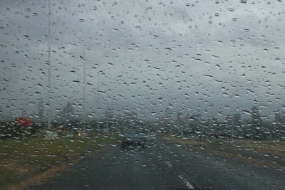Crónica / Pa’i armó cadena de oración para ¡ver llover!