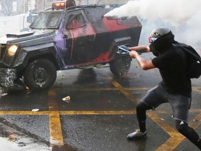 Protestas regresan a Chile con reclamos a la Policía