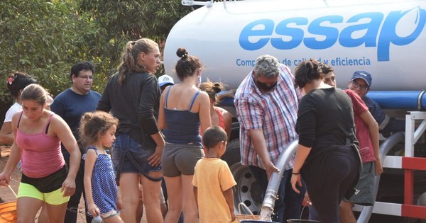 La Nación / Essap asiste a dos compañías de Areguá