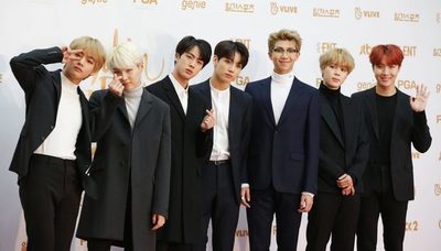 BTS ofrece dos conciertos en línea tras suspender su gira "Map of the soul" » Ñanduti