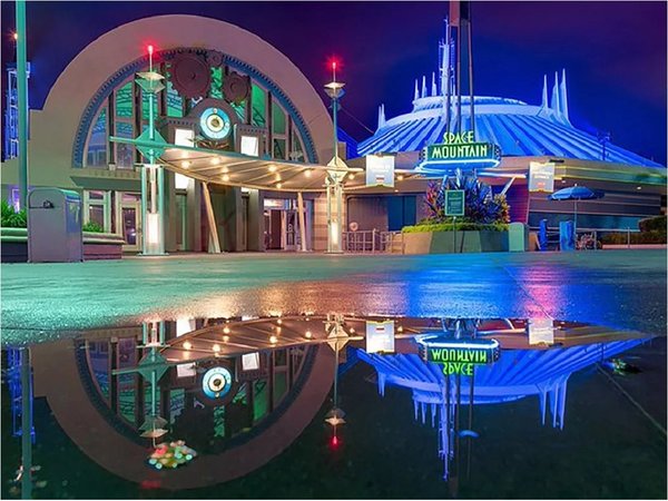 Disney grabará película inspirada en la atracción Space Mountain