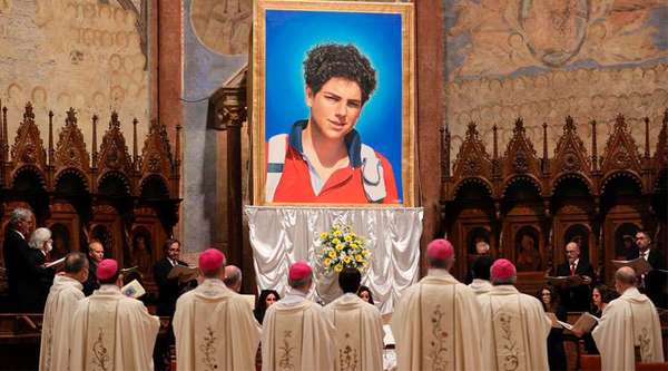 Beatifican a Carlo Acutis, conocido como el "ciberapóstol de la Eucaristía"