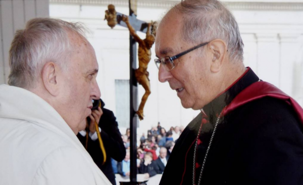 HOY / Arzobispo Edmundo Valenzuela da positivo a pruebas de covid-19