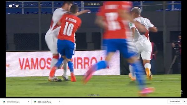 La charla del VAR sobre la falta a Almirón - Fútbol - ABC Color