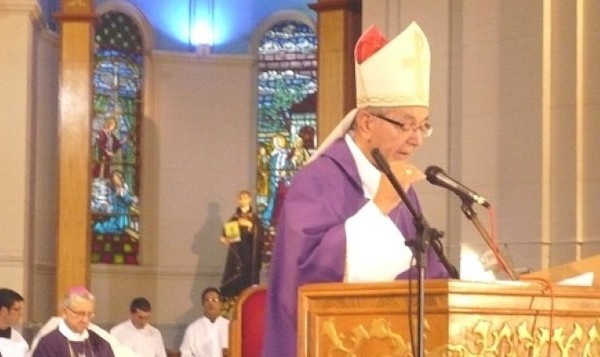 Monseñor Valenzuela dio positivo al Covid-19