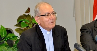 El Covid incursiona en iglesia: Arzobispo Edmundo Valenzuela da positivo