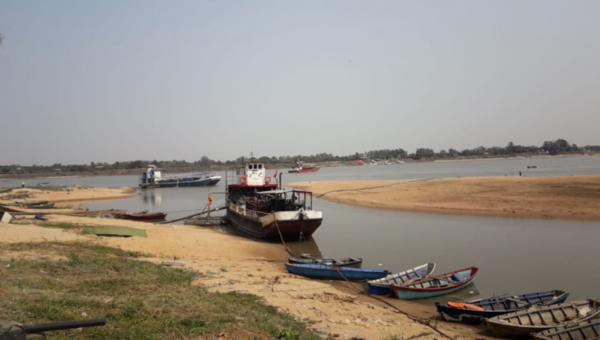 HOY / Sigue bajando el Río Paraguay, que literalmente está por secarse
