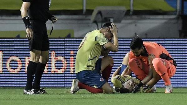 Santiago Arias sobre su escalofriante lesión: “Me duele el corazón más que mi pie” - Megacadena — Últimas Noticias de Paraguay
