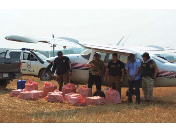 Senad: Narcotráfico perdió millonarias cargas y logística