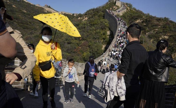 HOY / China alcanza los 56 días sin contagios locales