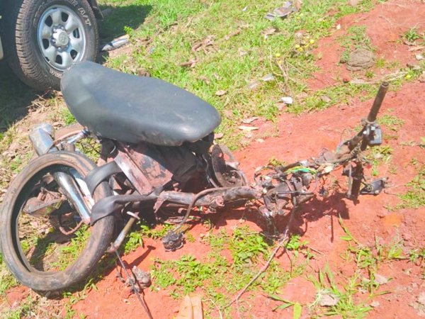 Se adelantó, chocó y así mató a toda  una familia