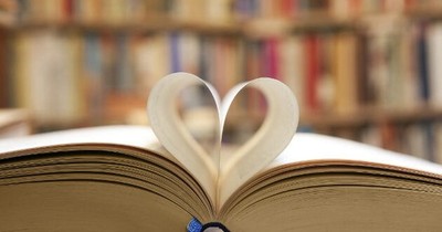 La Nación / Día del poeta paraguayo: “Escribir versos, en el intento de llegar a la poesía, obedece a una pulsión del corazón”