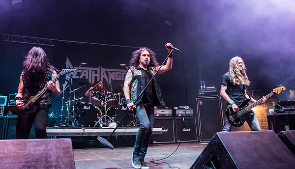 Tributo a Queen por Death Angel. | OnLivePy