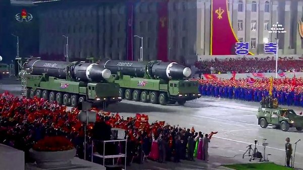 Expertos advirtieren que el misil intercontinental presentado por Corea del Norte es una amenaza explícita a los EEUU » Ñanduti