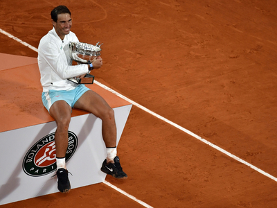 Nadal arrolla a Djokovic y consigue su decimotercer Roland Garros