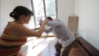 Imputan a mujer por golpear a su pareja | Noticias Paraguay