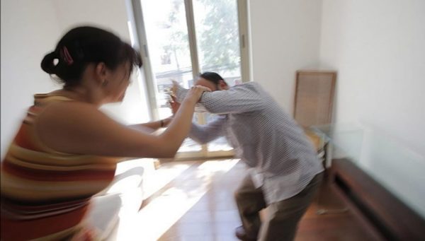 Imputan a mujer por golpear a su pareja | Noticias Paraguay
