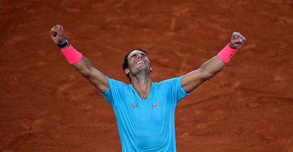 El saludo de Federer por el decimo tercer Roland Garros de Nadal
