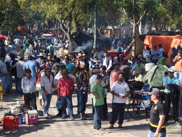 Nueva movilización campesina con un viejo y costoso reclamo sin solución
