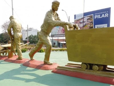 Pilar   conmemora 241 años