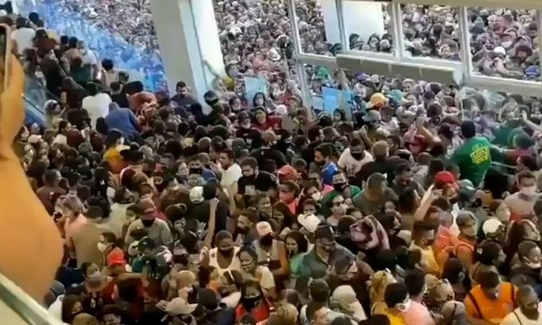 Brasil: multitudinaria inauguración el mismo día que el país llegó a 150 mil muertos por Covid-19