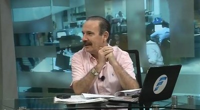 ¿Periodista trató de idiotas a sus seguidores?