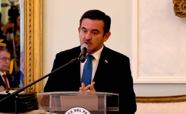 HOY / Movidas en gabinete de Abdo: ¿solo cambios cosméticos?