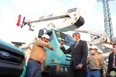La ANDE mejorará servicios para evitar cortes en verano •