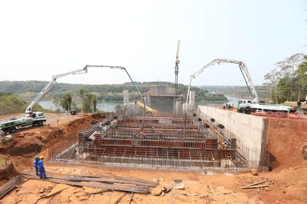 La mesoestructura del Puente de la Integración está casi terminada