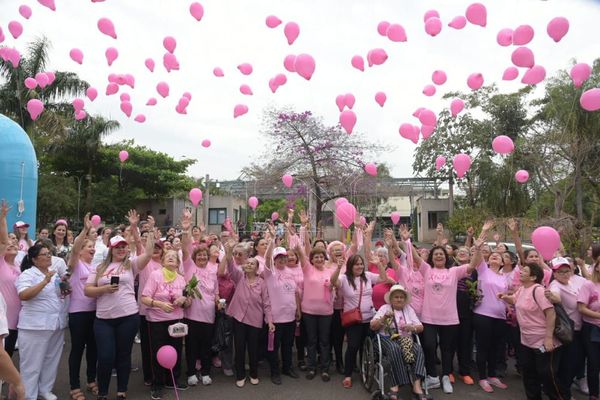 Profesional recuerda que el cáncer de mama es curable con la detección temprana