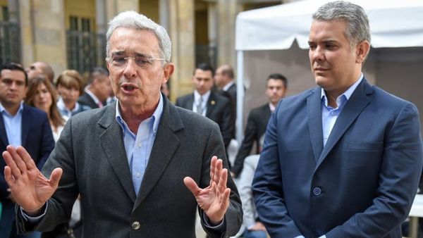 Álvaro Uribe recuperó su libertad en Colombia