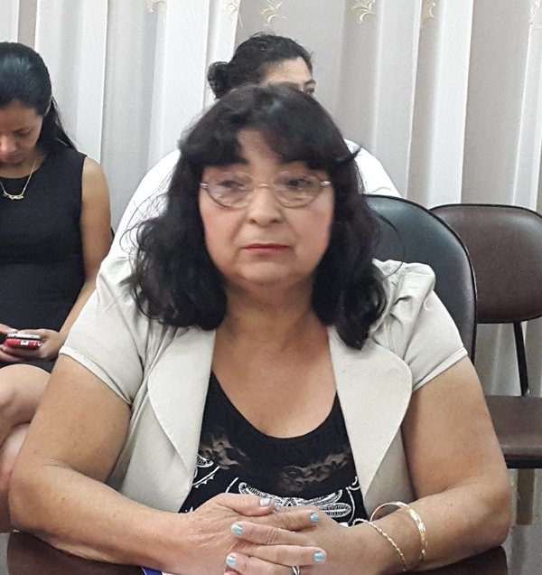 Denuncian en fiscalía a concejal Dorotea Villarreal » San Lorenzo PY