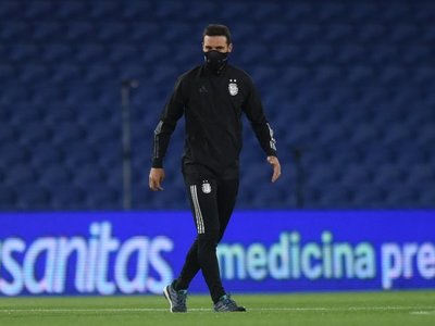 Scaloni ve "un partido difícil" frente a una Bolivia preparada en la altura