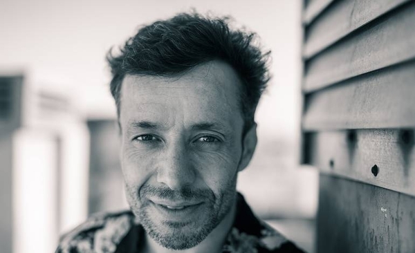 HOY / El actor argentino Marcelo Savignone encabezará seminario para artistas de Chile y Paraguay