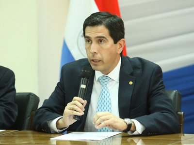 Abdo designa a Federico González como nuevo canciller