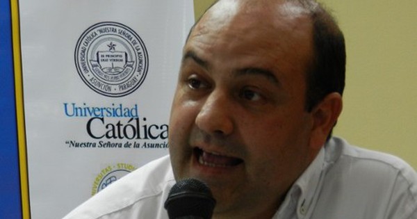 La Nación / Ingreso al escalafón no se debe politizar, dice exprofesor de Academia Diplomática
